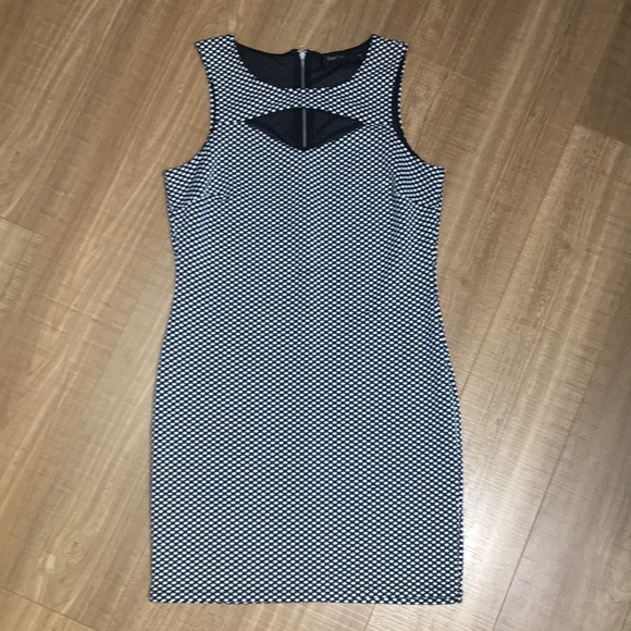 Dex dress size L - Picture 1 of 7